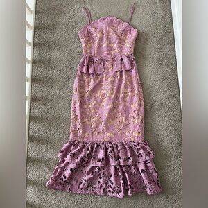 Elliatt Charter Dress in Mauve